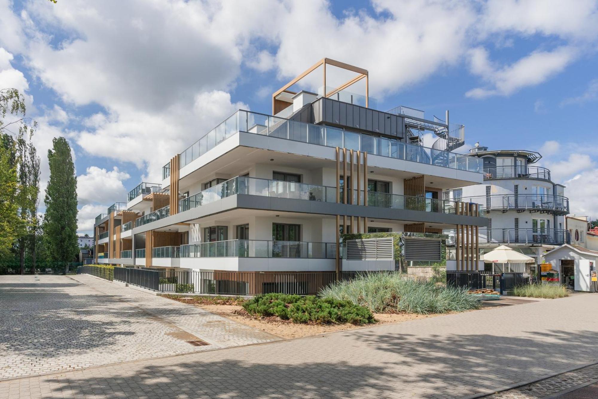 Rezydencja Merwede Aparthotel - My Rest กดัญสก์ ภายนอก รูปภาพ